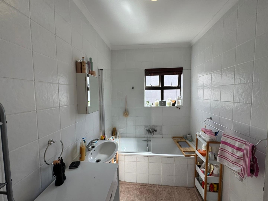 3 Bedroom Property for Sale in Royal Ascot Western Cape